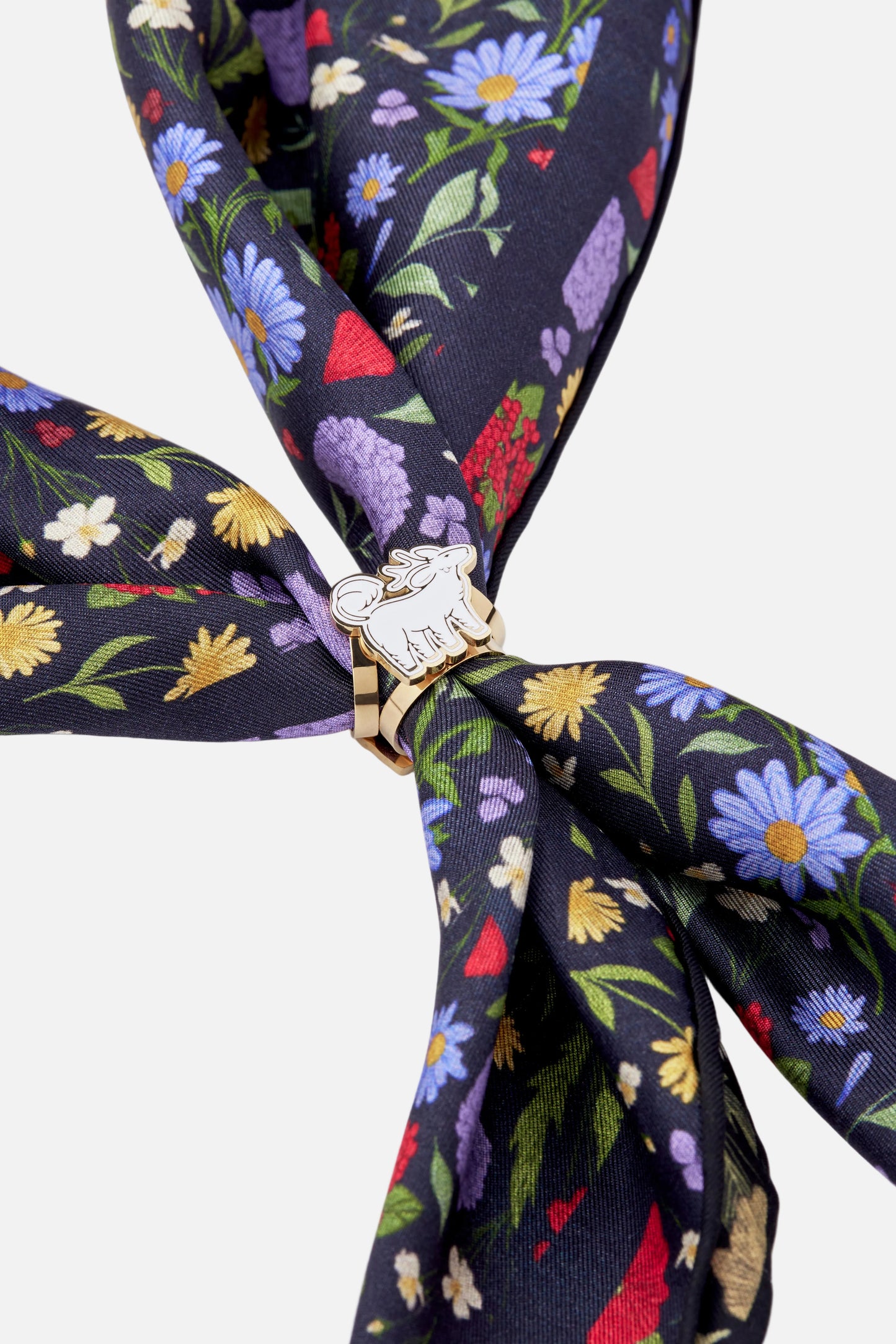 Moonlight Noir Qiling Duo Scarf Ring Gold