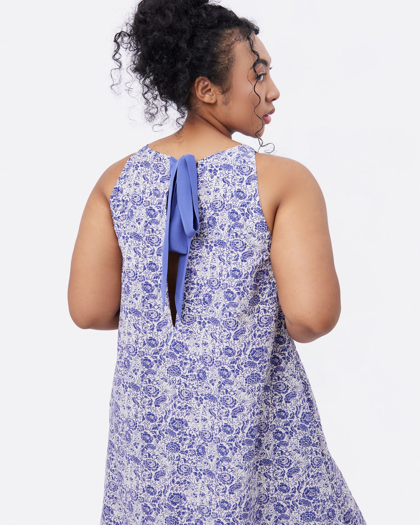 Porcelain Cat Classic Silk Blend Mini Dress