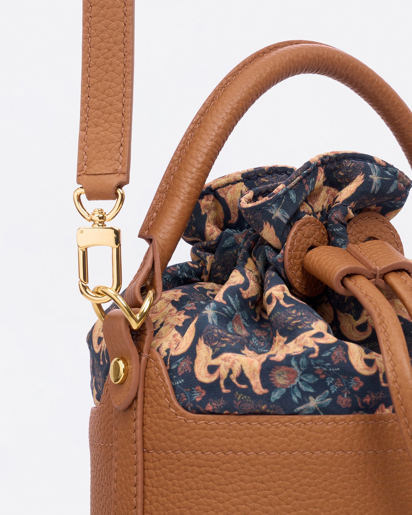Kitsune Mini Bucket Bag Brown