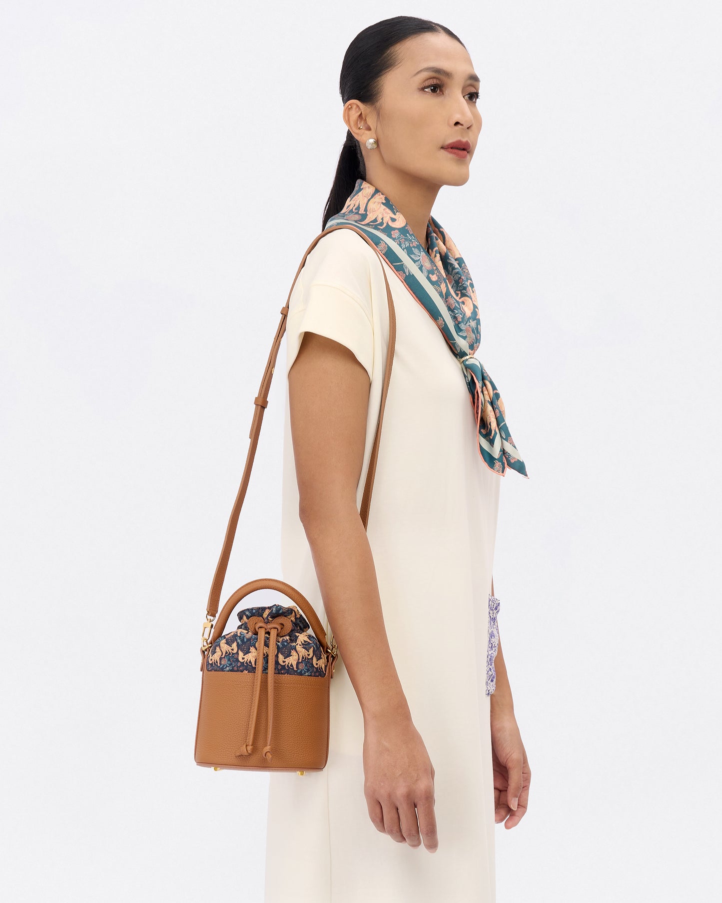 Kitsune Mini Bucket Bag Brown